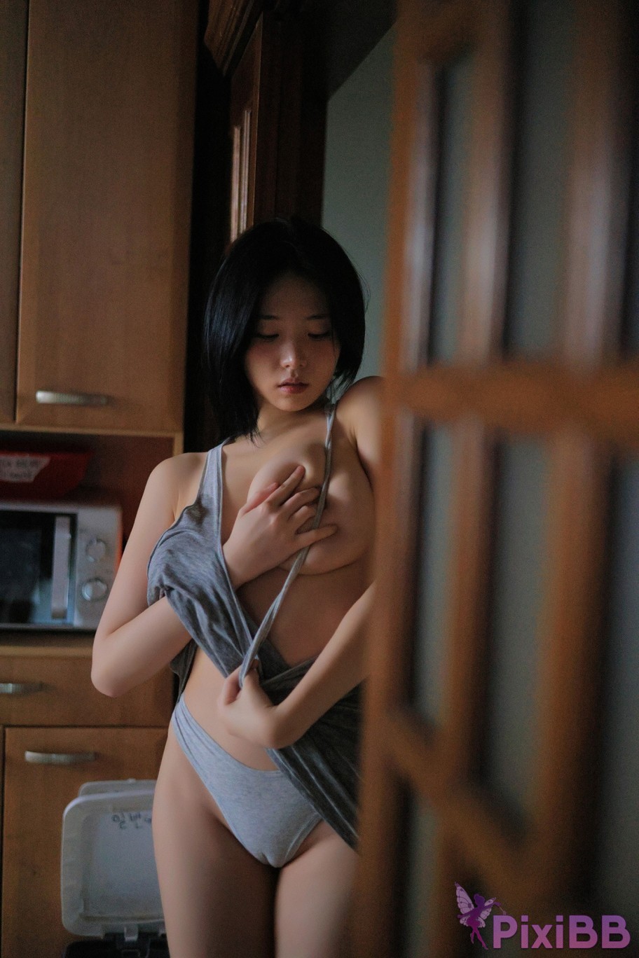 Yeon Woo Shoujo PixiBB.COM 111