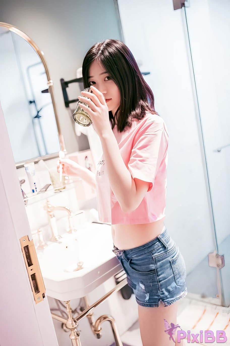 Coser Nnian Shorts T shirt PixiBB.COM 002