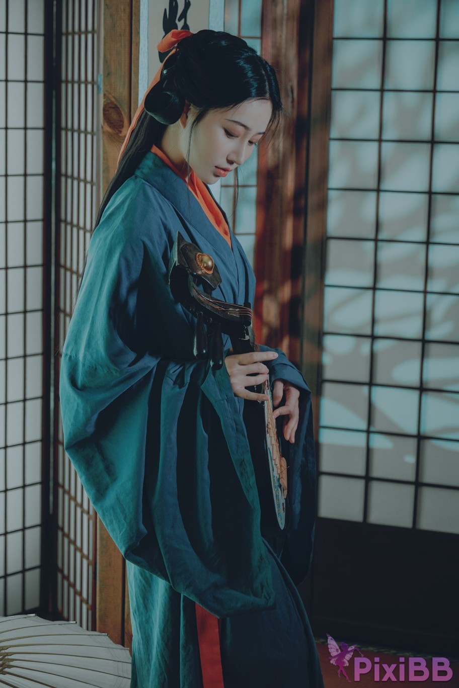 Coser Nnian Spring Moon in the Han Palace PixiBB.COM 009