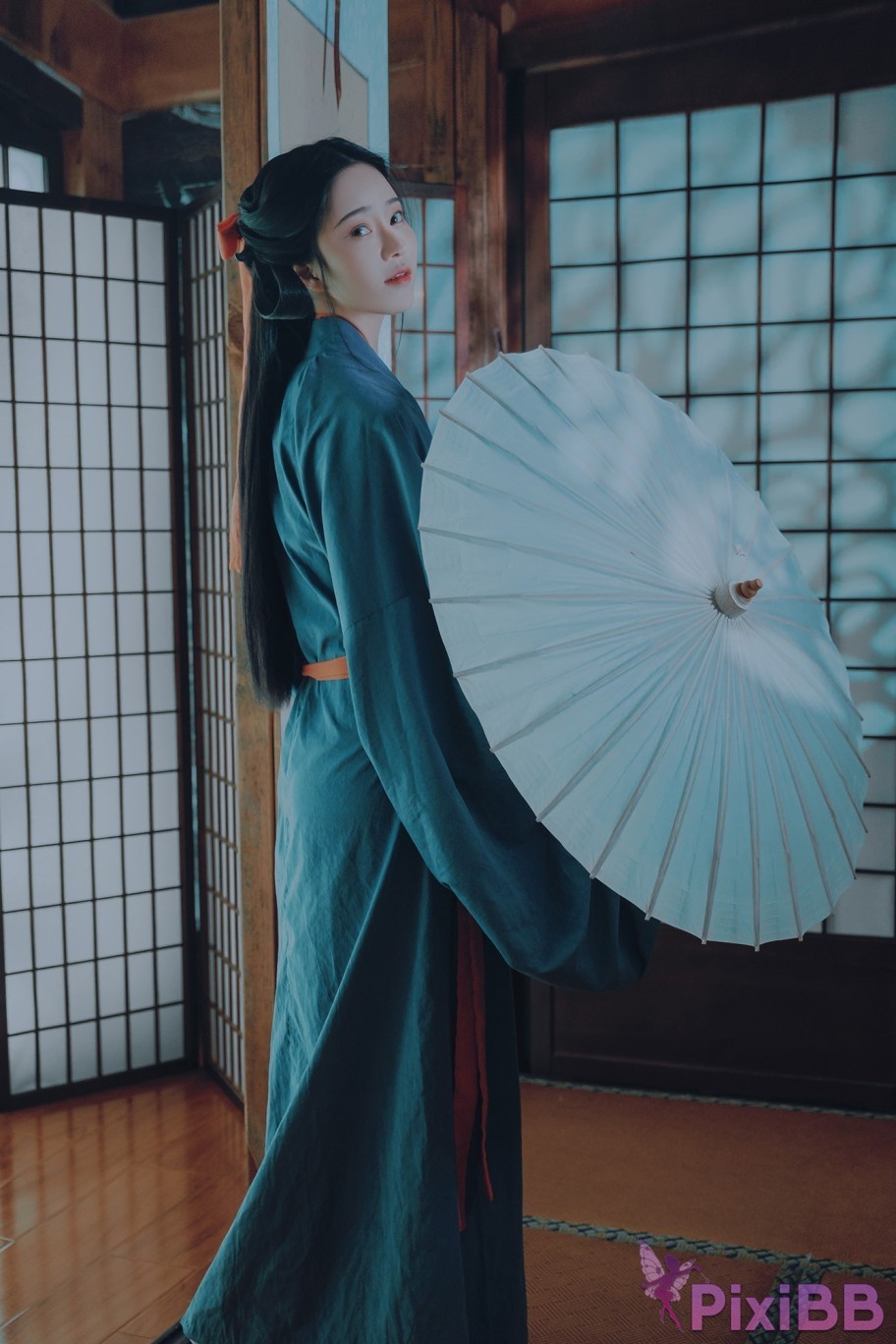 Coser Nnian Spring Moon in the Han Palace PixiBB.COM 011