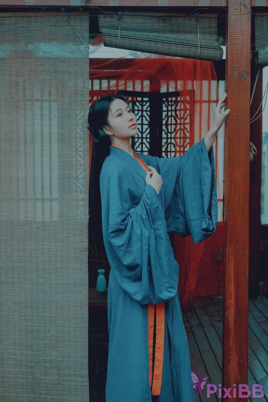 Coser Nnian Spring Moon in the Han Palace PixiBB.COM 015