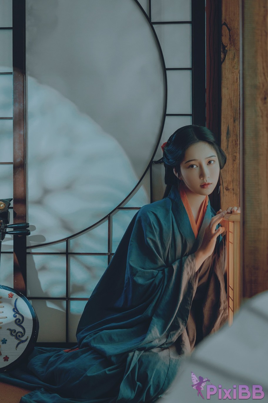 Coser Nnian Spring Moon in the Han Palace PixiBB.COM 020