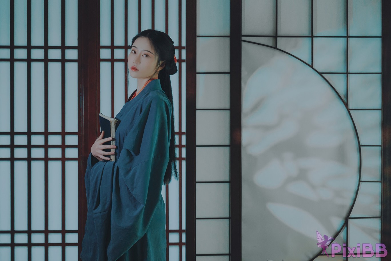 Coser Nnian Spring Moon in the Han Palace PixiBB.COM 026