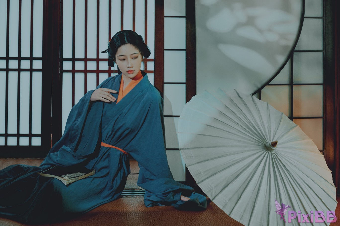 Coser Nnian Spring Moon in the Han Palace PixiBB.COM 028