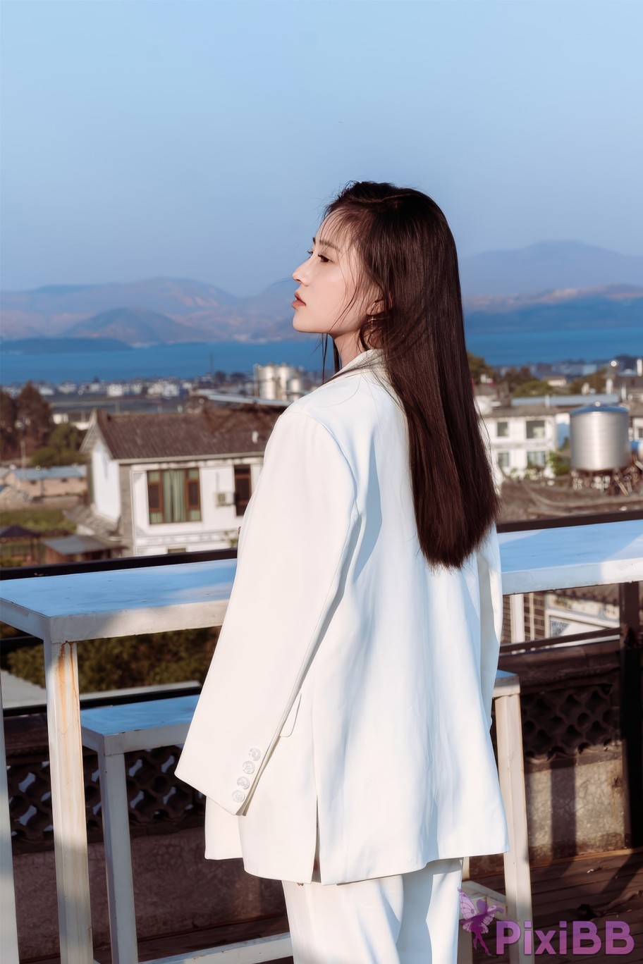 Coser Nnian Sunrise PixiBB.COM 017