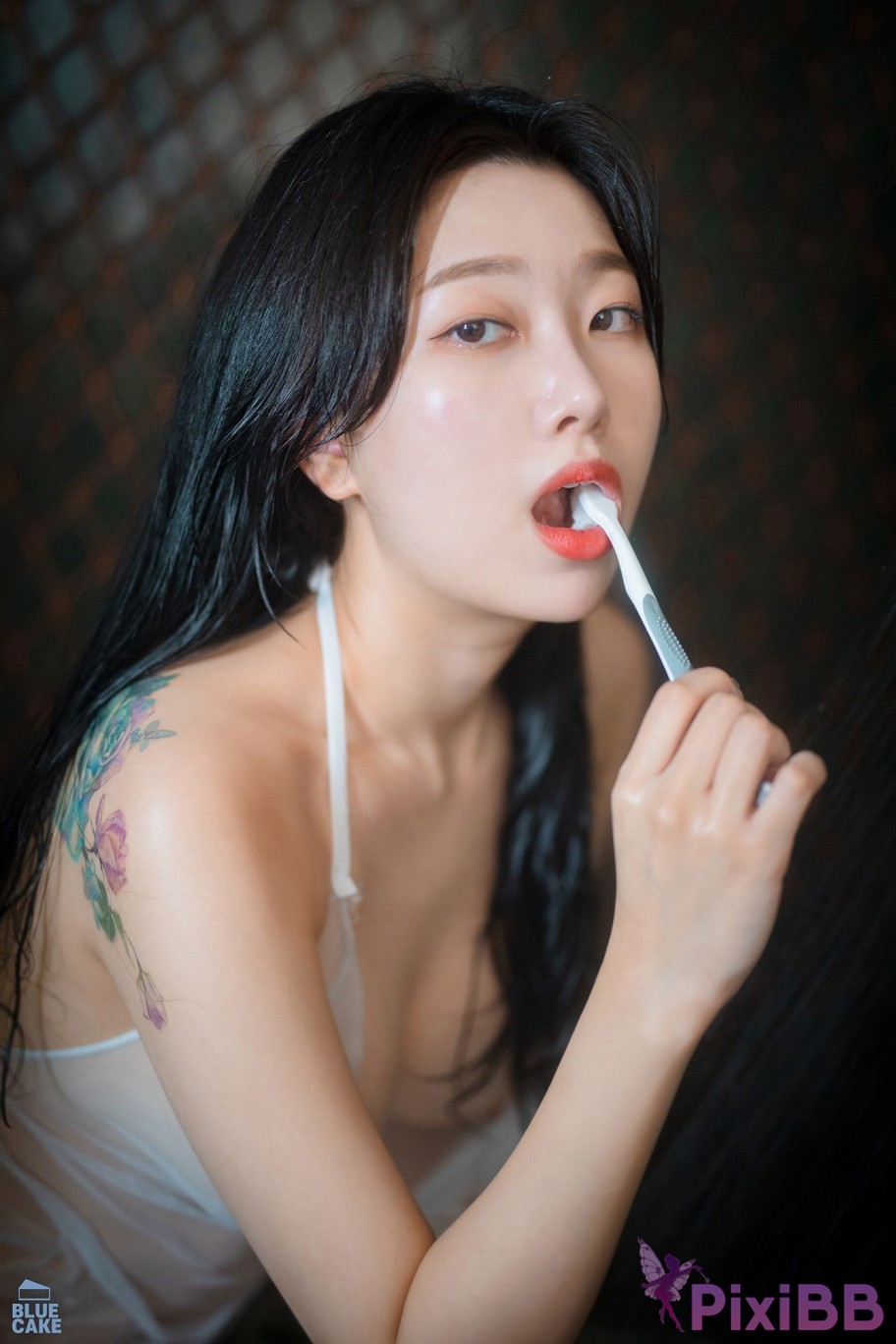 BLUECAKE Shaany Wet PixiBB.COM 214