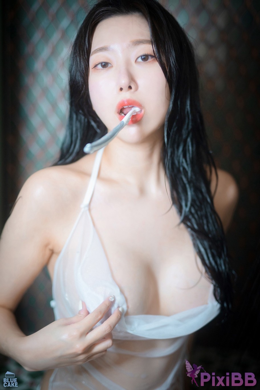 BLUECAKE Shaany Wet PixiBB.COM 220