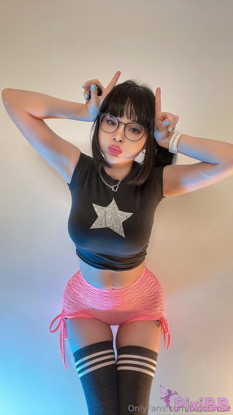 Hidori Rose Thicc Sexy Cosplay PixiBB.COM 010