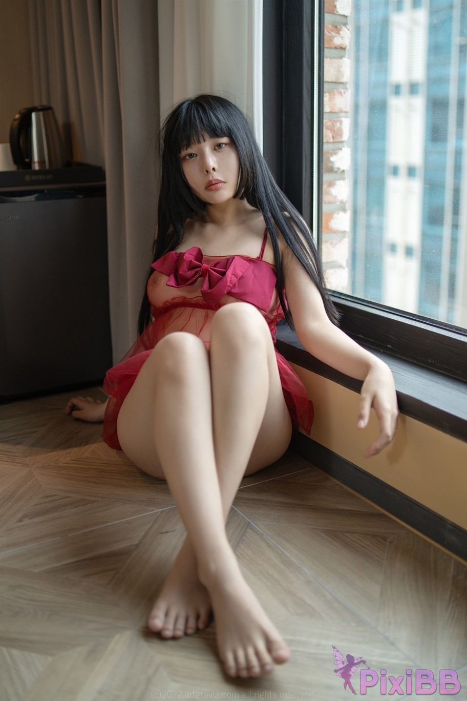 AG.410 Mina PixiBB.COM 082