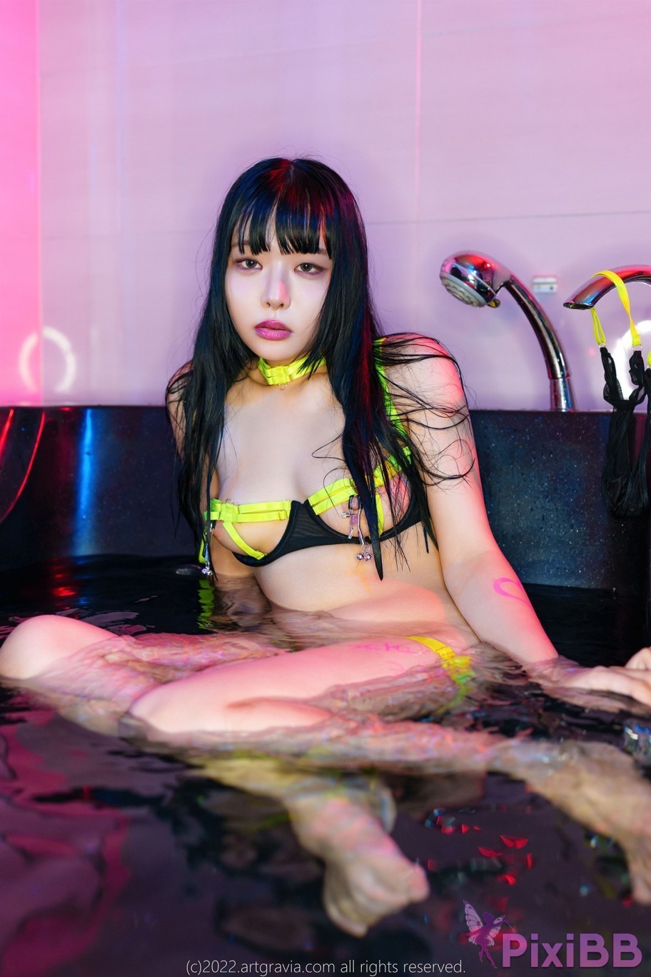 AG.444 Mina PixiBB.COM 086