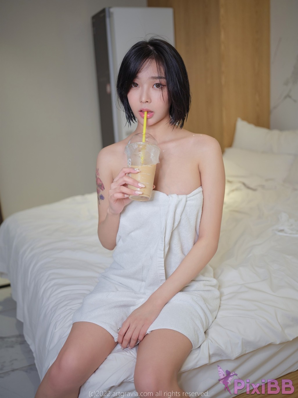 AG.452 Mina PixiBB.COM 106