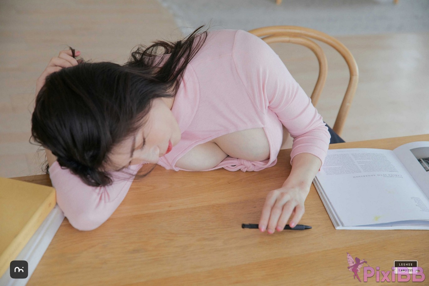 LE LEBE 225 Min.E PixiBB.COM 008