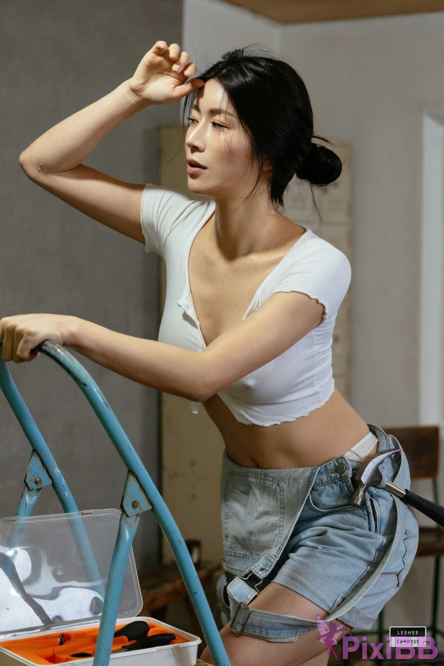 LE LEHF 213B Min.E PixiBB.COM 069