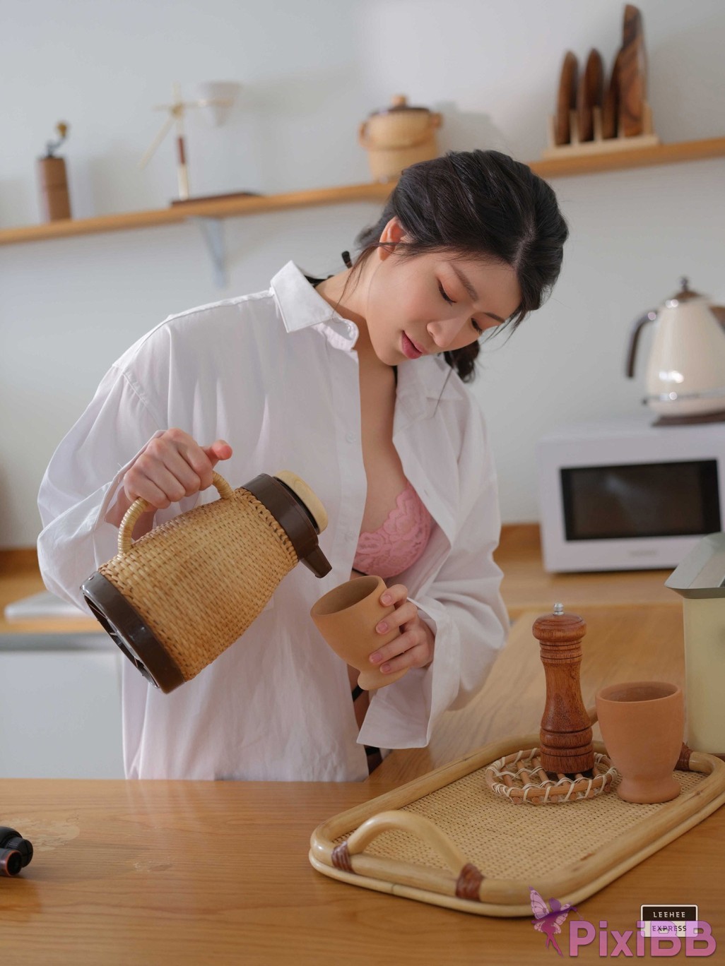 LE LEHF 240A Min.E PixiBB.COM 006