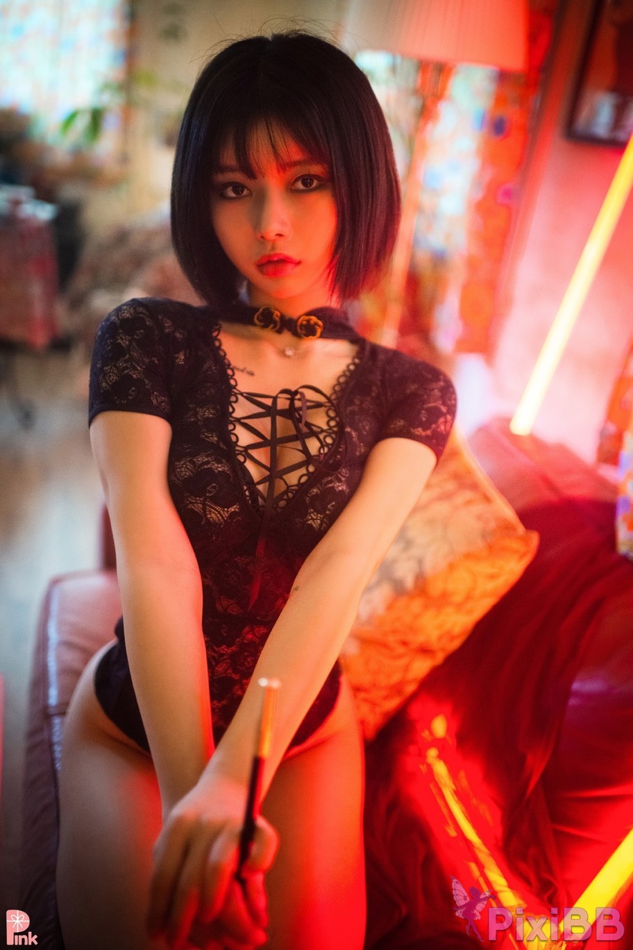 PINK U.Hwa Mood Black PixiBB.COM 017