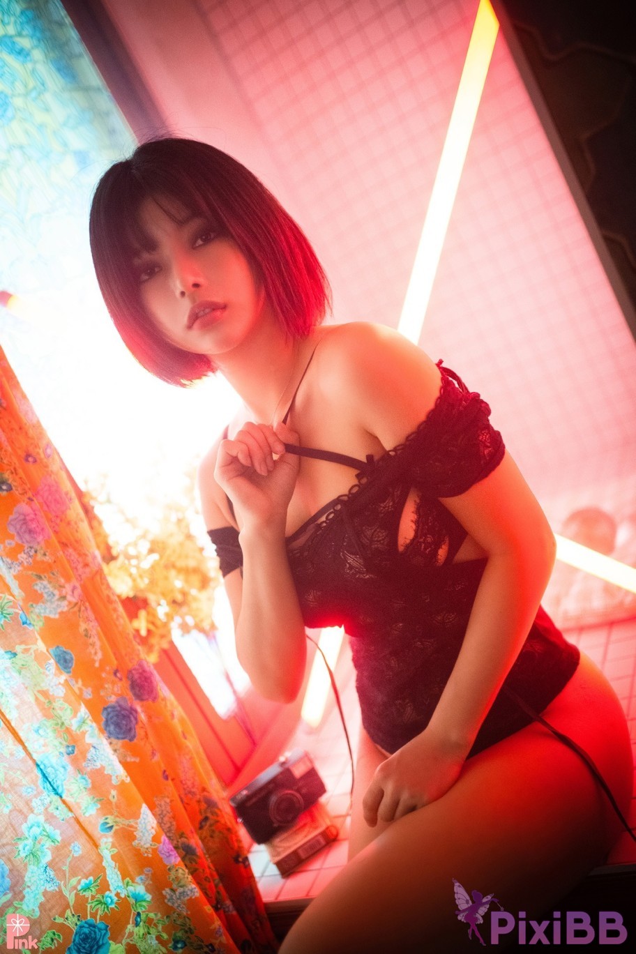 PINK U.Hwa Mood Black PixiBB.COM 027