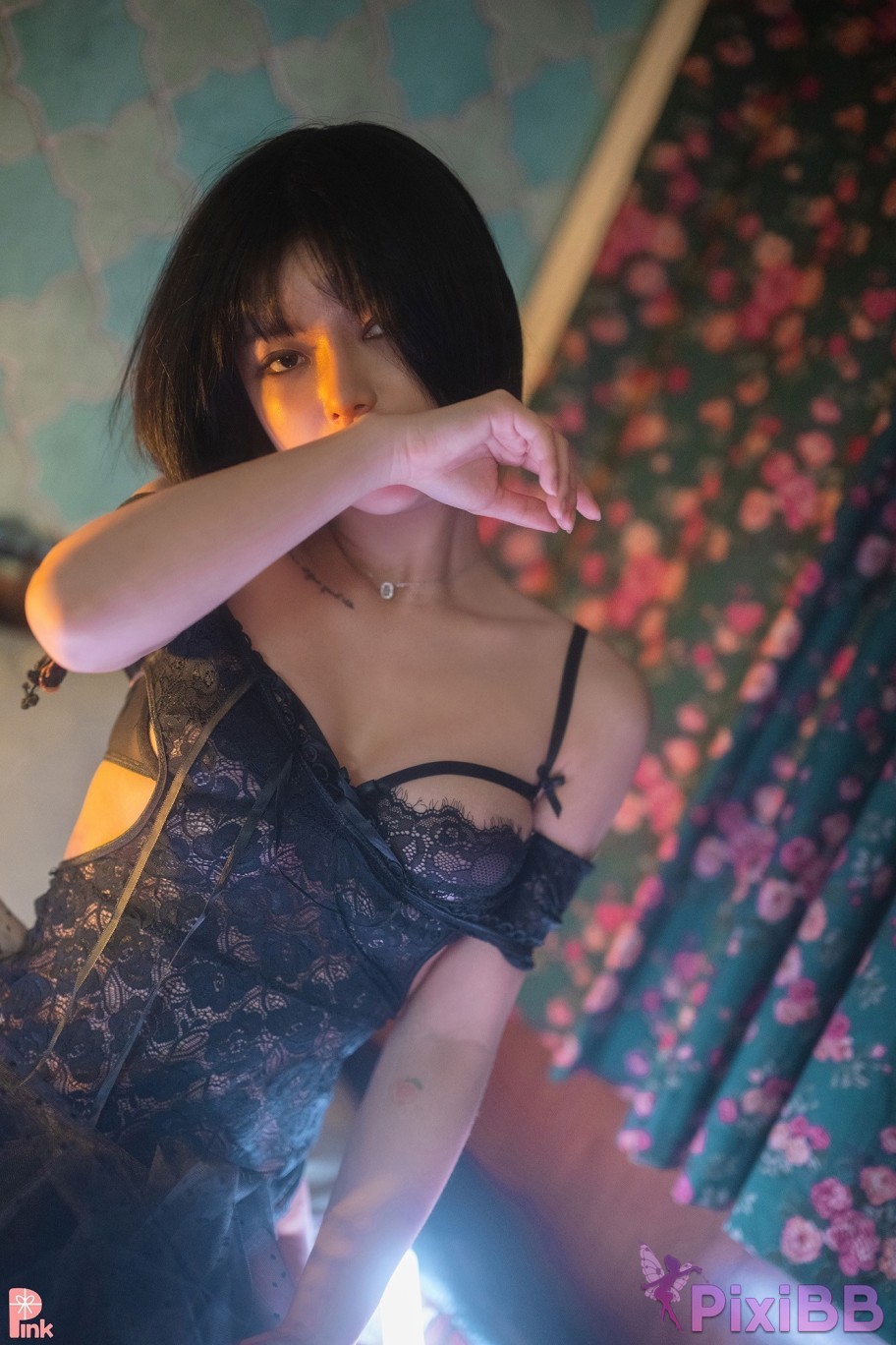 PINK U.Hwa Mood Black PixiBB.COM 063