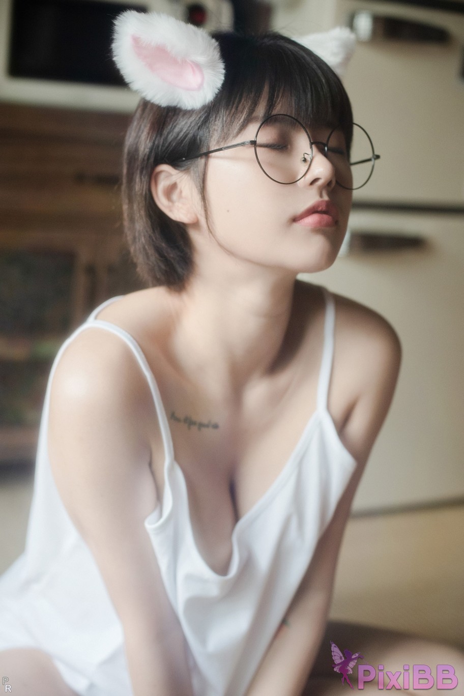 PINK U.Hwa My Cat PixiBB.COM 100