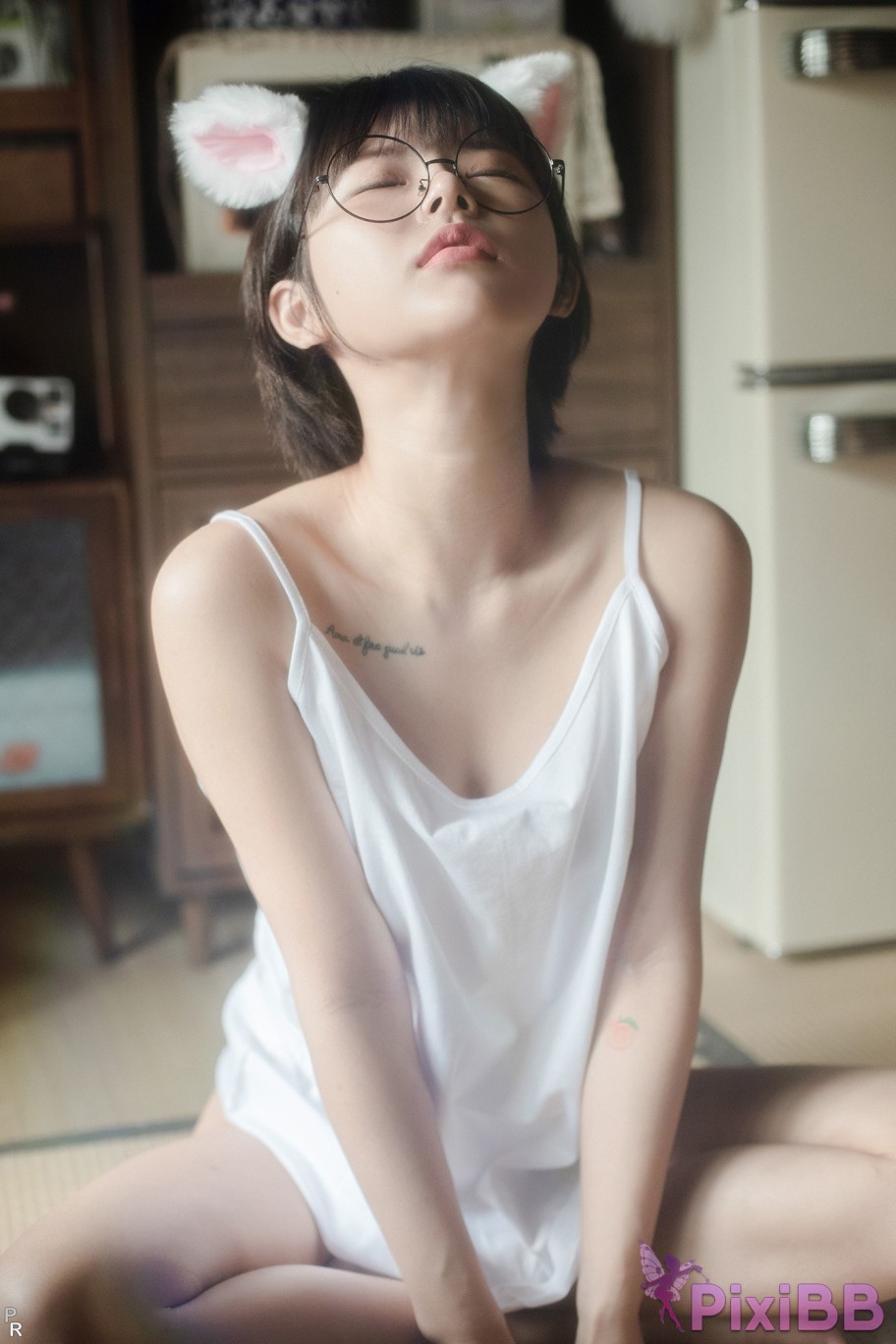 PINK U.Hwa My Cat PixiBB.COM 105