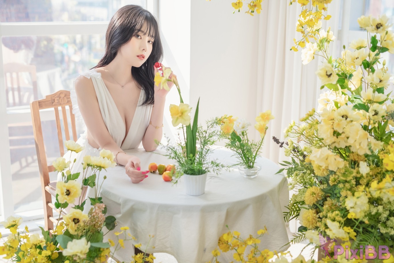 Patreon Yuna Flowers PixiBB.COM 024