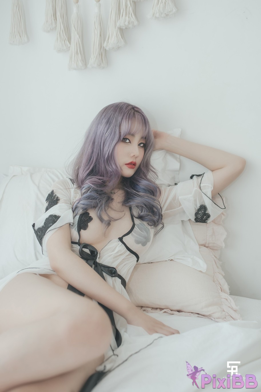 SAINT Photolife Yuna Growing Up Vol.2 PixiBB.COM 053