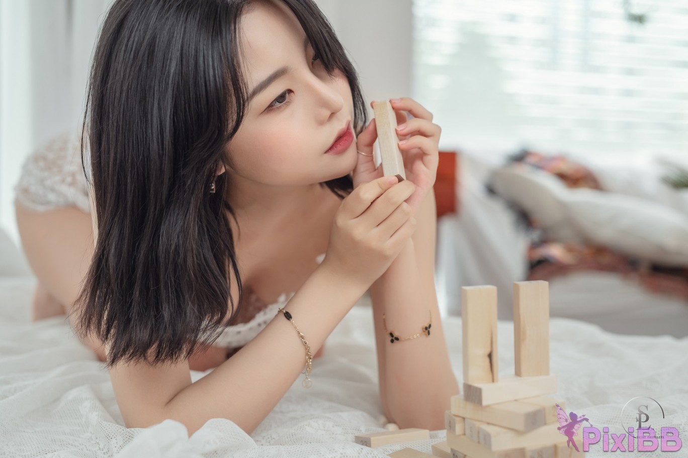 SAINT Photolife Yuna No.32 Jenga PixiBB.COM 014