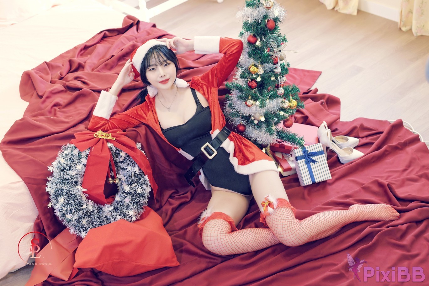 SAINT Photolife Yuna Vol.24 Merry Yunas Xmas PixiBB.COM 002