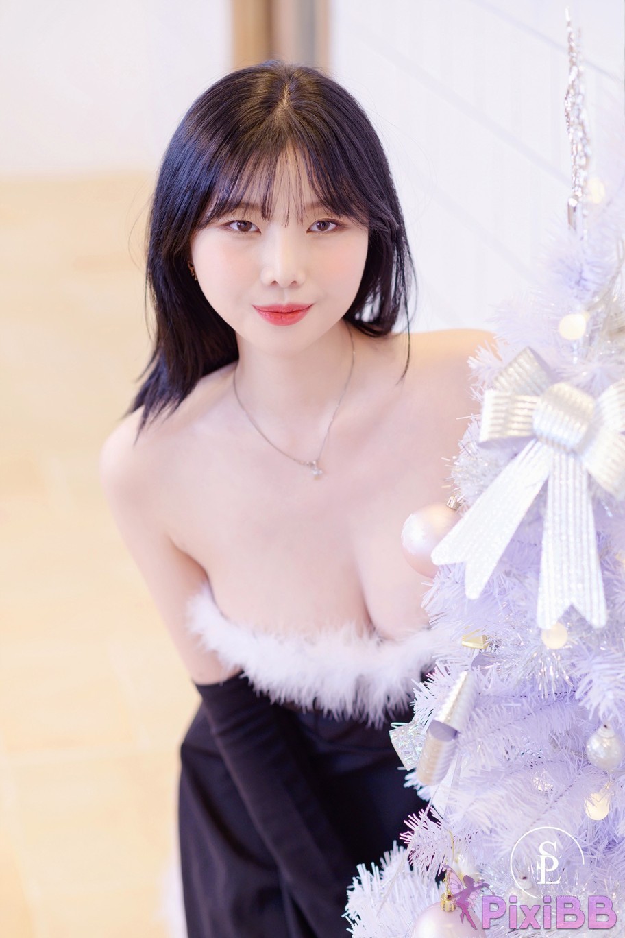 SAINT Photolife Yuna Vol.24 Merry Yunas Xmas PixiBB.COM 023