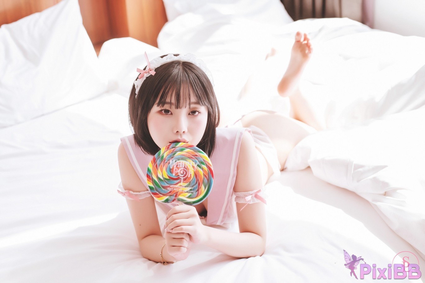 SAINT Photolife Yuna Vol.29 Kitten PixiBB.COM 057