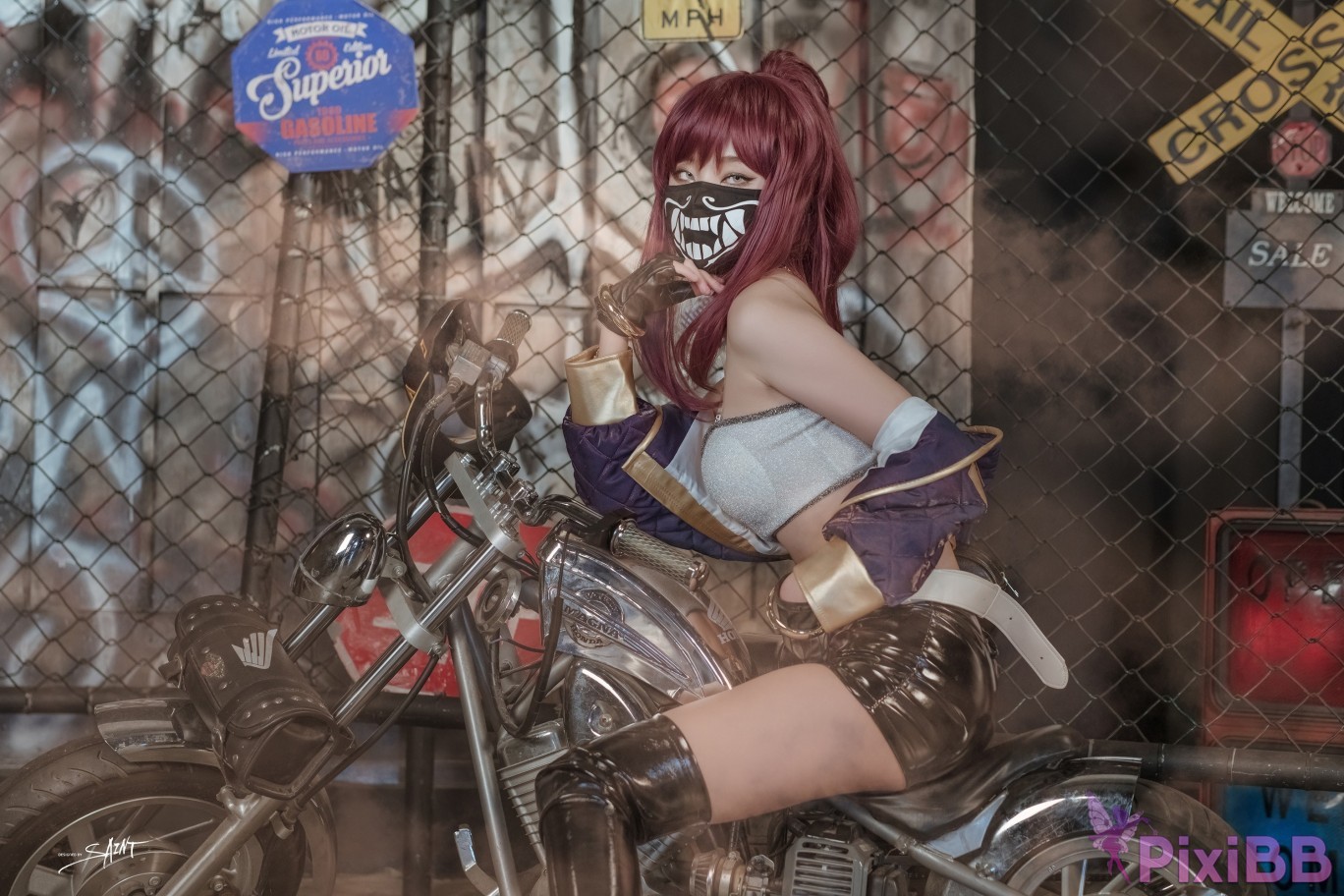 SAINT Photolife Yuna Yunas Cos Vol.04 KDA Akali and Nier Automata 2B PixiBB.COM 013