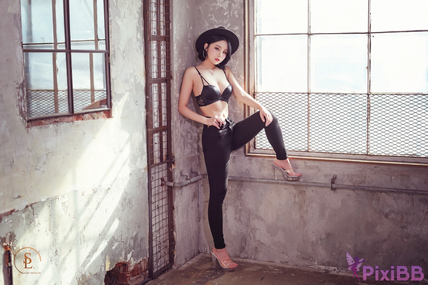 SAINT Photolife Yuna Yunas wild PixiBB.COM 090