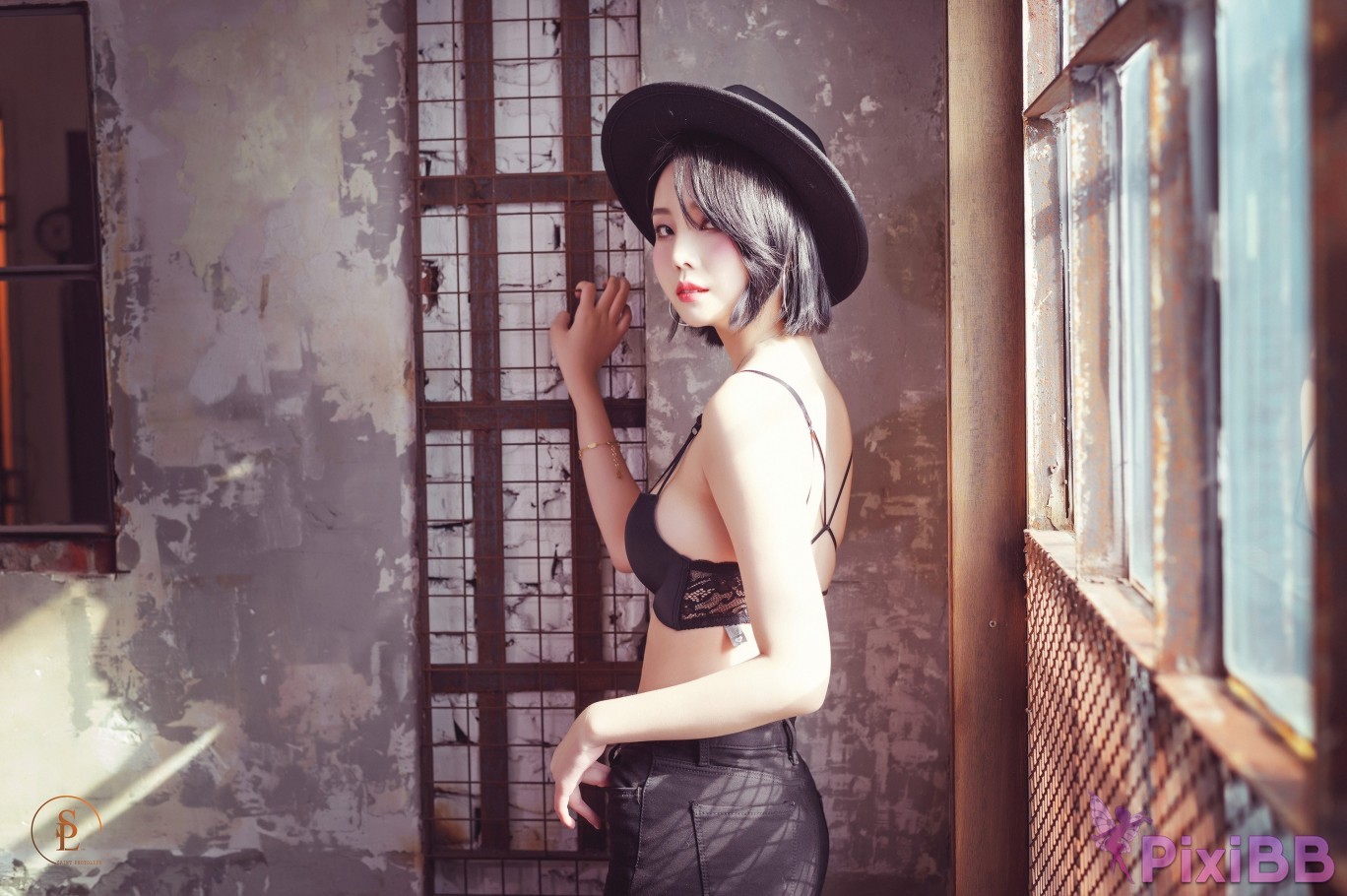 SAINT Photolife Yuna Yunas wild PixiBB.COM 091