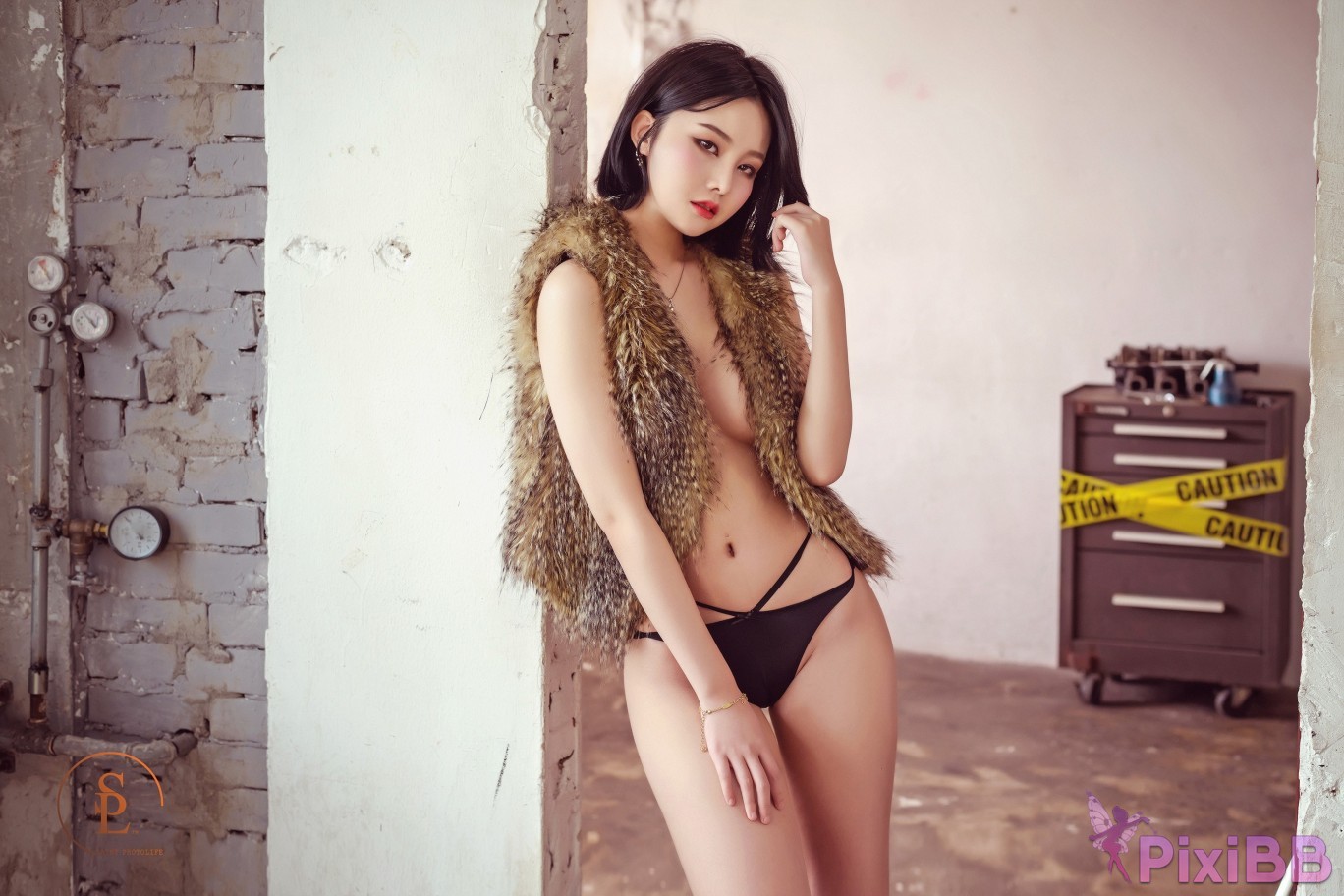 SAINT Photolife Yuna Yunas wild PixiBB.COM 175