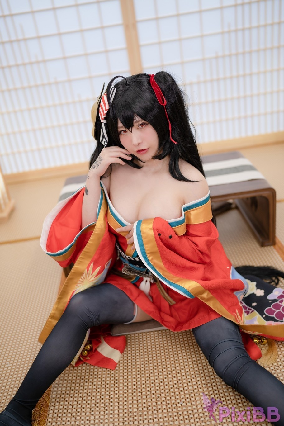 Yuna Vol.8 AzurLane IJN Taihou PixiBB.COM 002