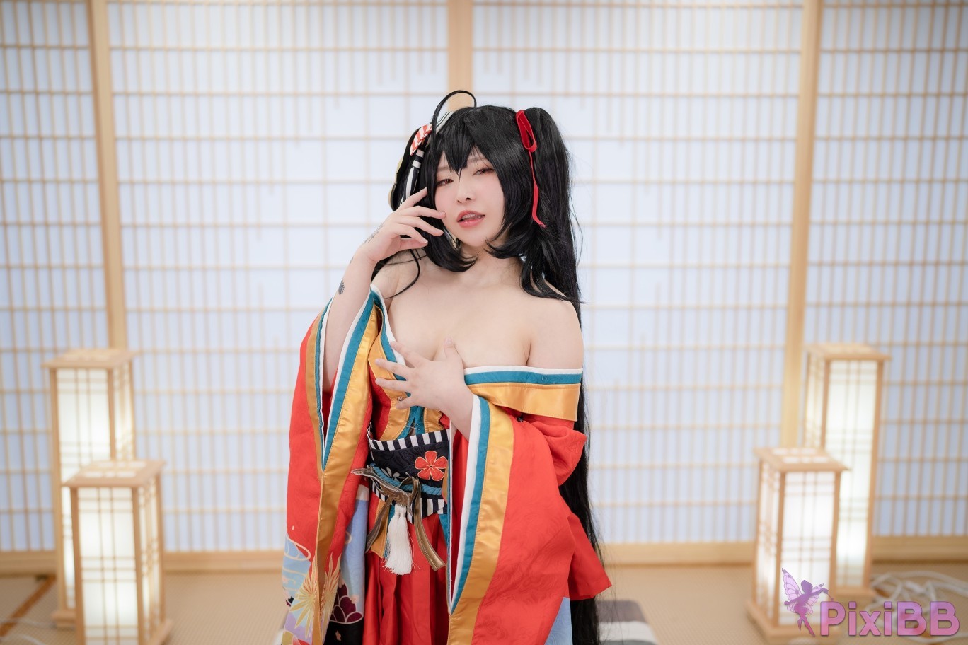 Yuna Vol.8 AzurLane IJN Taihou PixiBB.COM 014