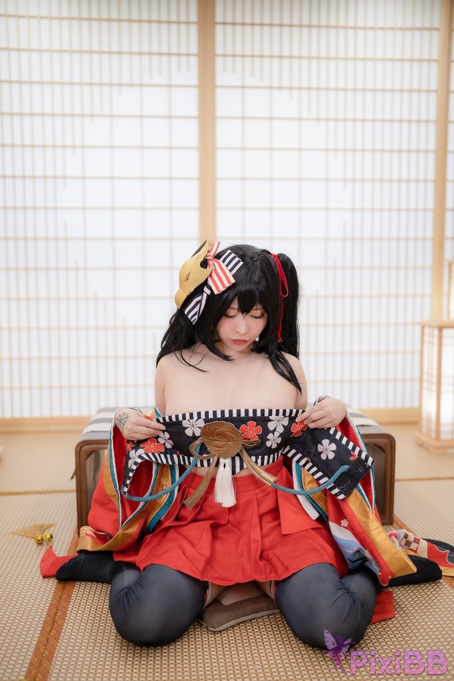 Yuna Vol.8 AzurLane IJN Taihou PixiBB.COM 017