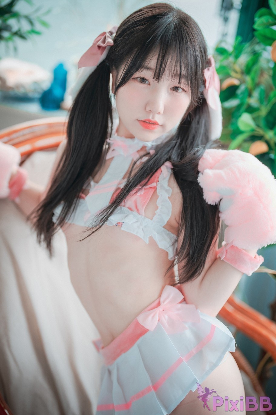 DJAWA Photo Yeri Home Sweet Hare PixiBB.COM 015