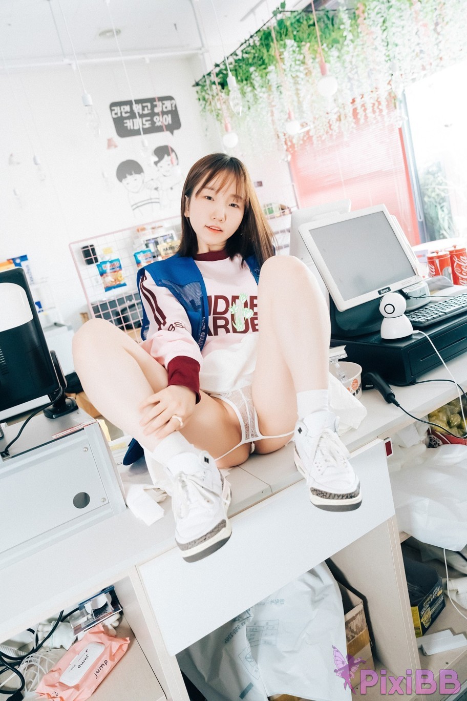 Loozy Yeri Pocket Girl Alba PixiBB.COM 016