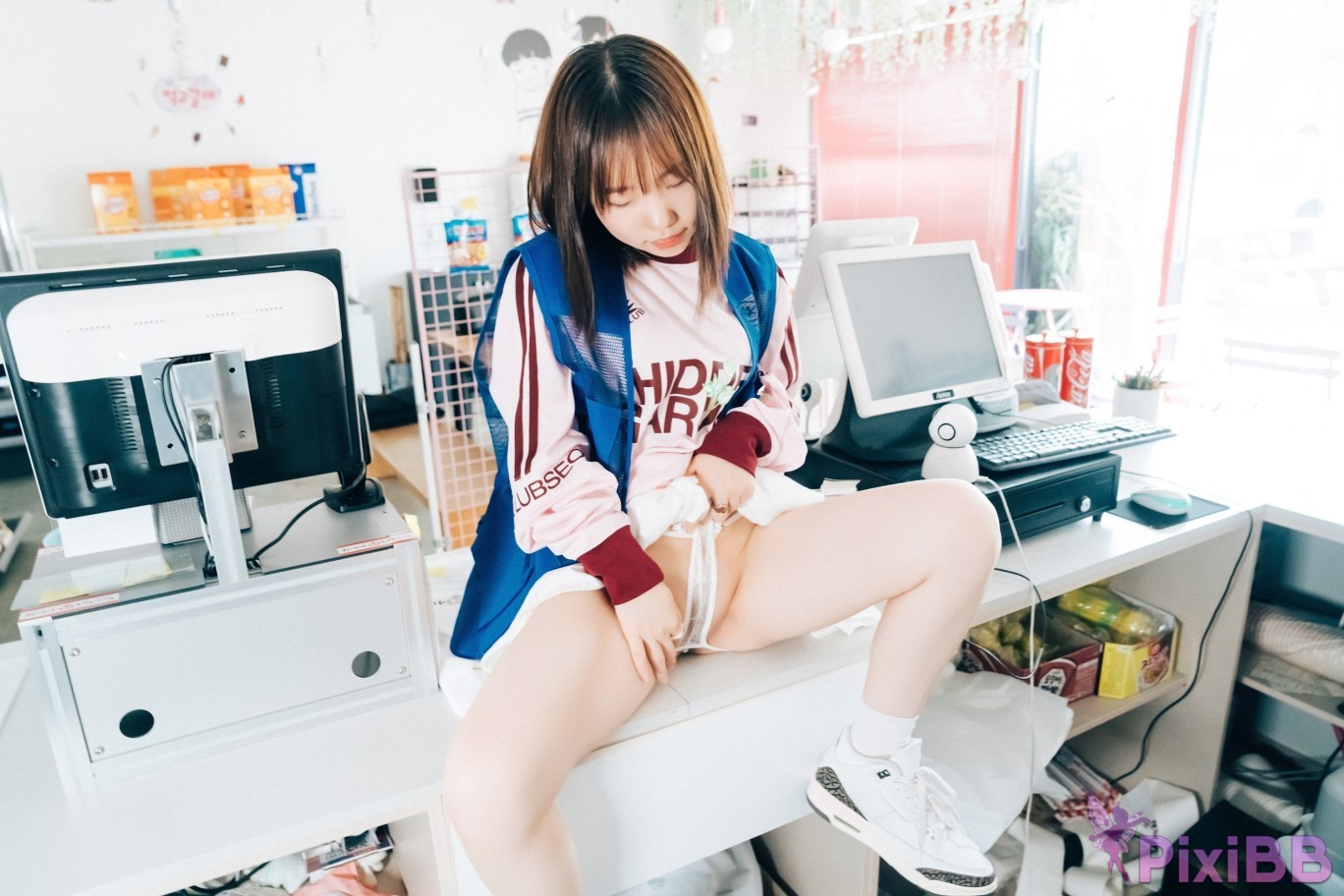 Loozy Yeri Pocket Girl Alba PixiBB.COM 019