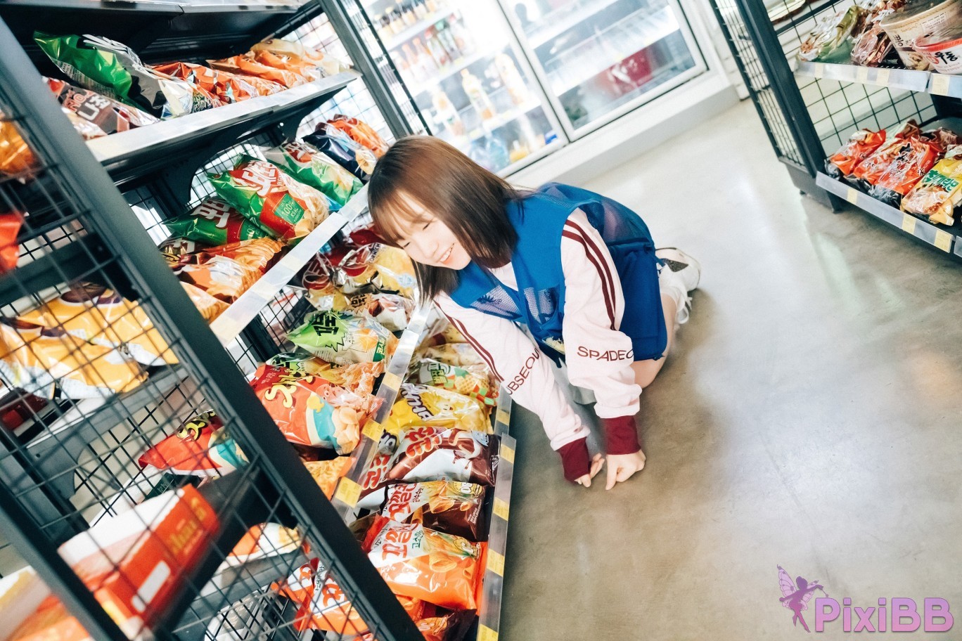 Loozy Yeri Pocket Girl Alba PixiBB.COM 030