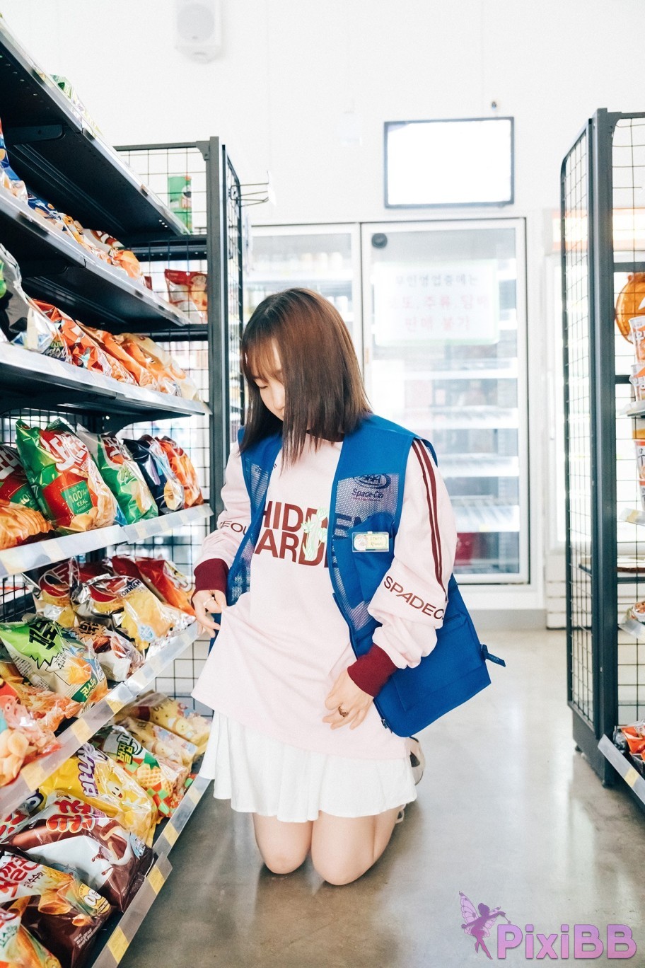 Loozy Yeri Pocket Girl Alba PixiBB.COM 032