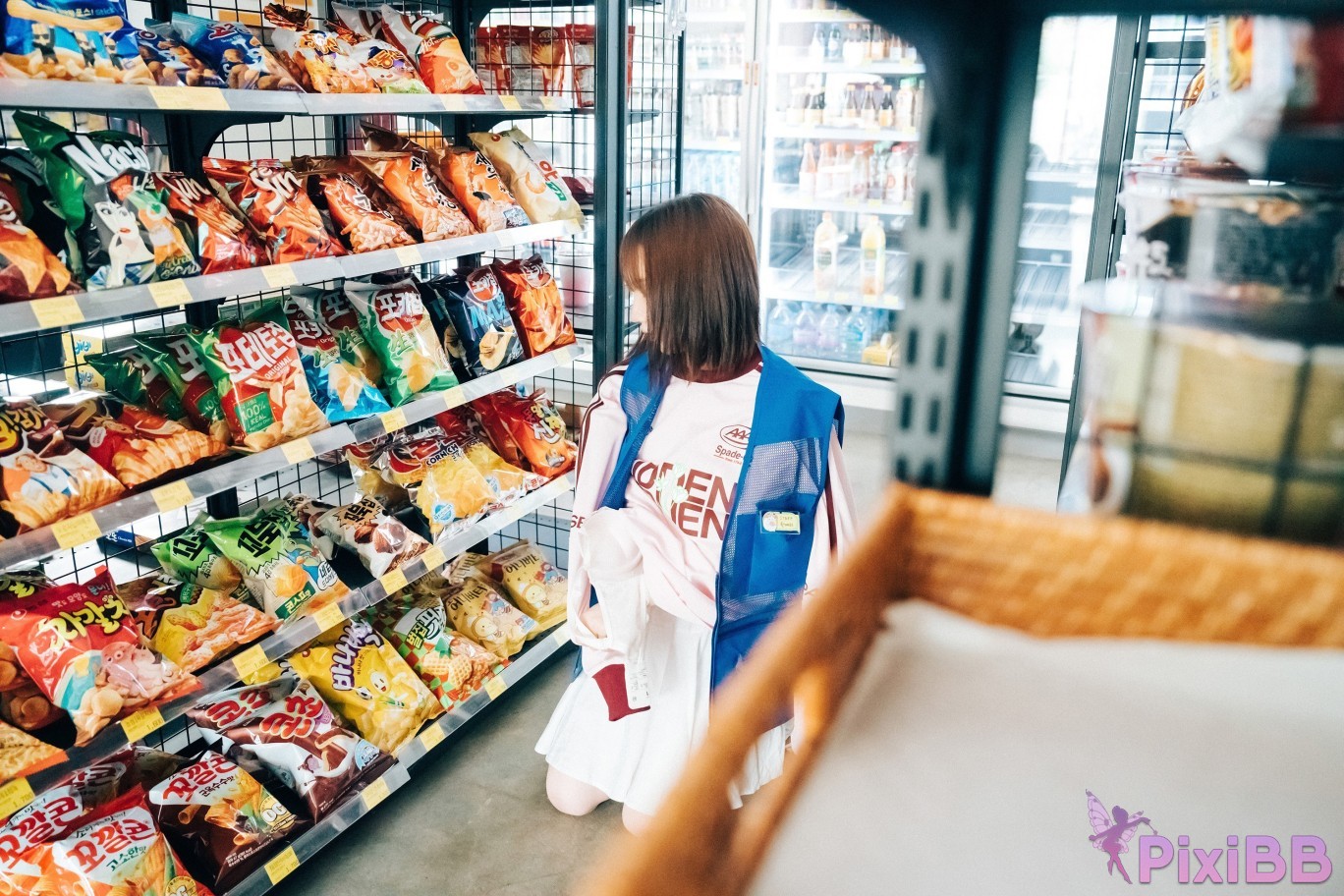 Loozy Yeri Pocket Girl Alba PixiBB.COM 033