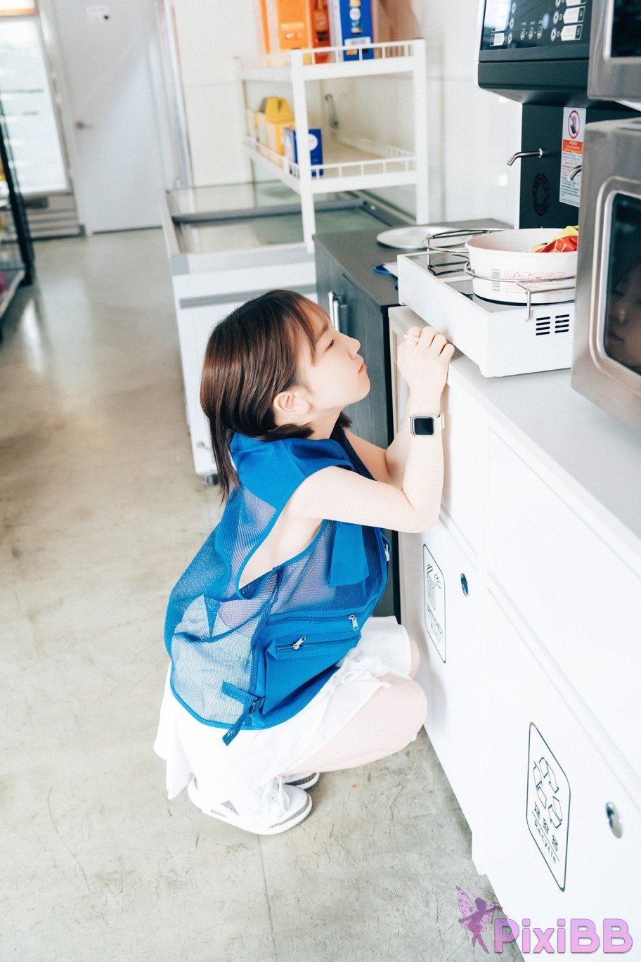 Loozy Yeri Pocket Girl Alba PixiBB.COM 059