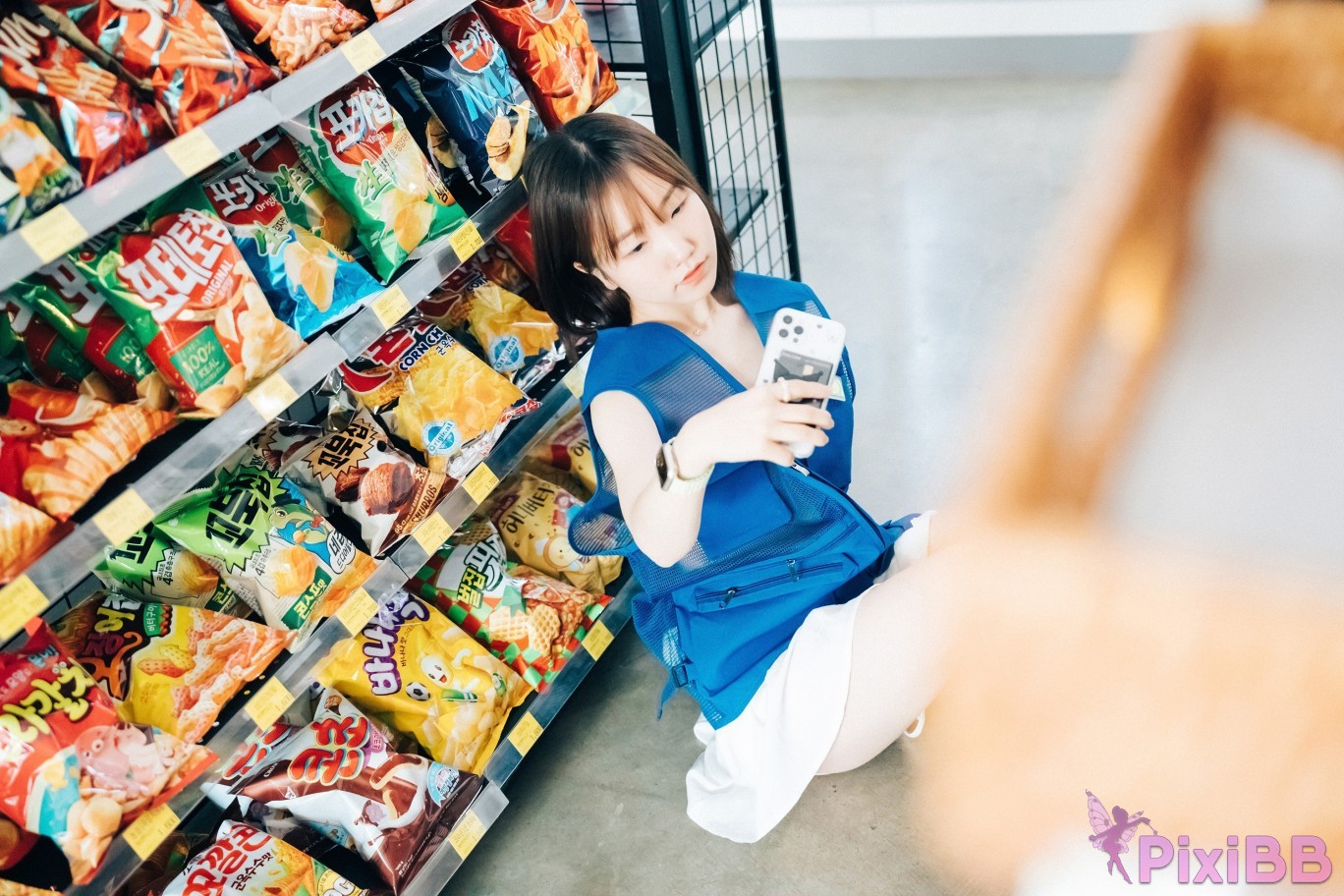 Loozy Yeri Pocket Girl Alba PixiBB.COM 071