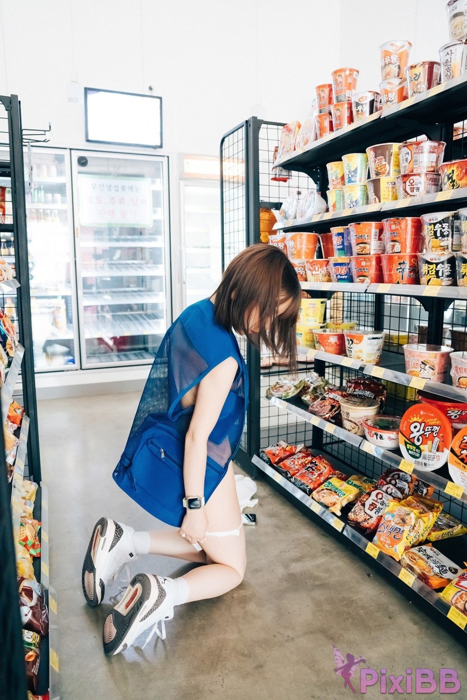 Loozy Yeri Pocket Girl Alba PixiBB.COM 078