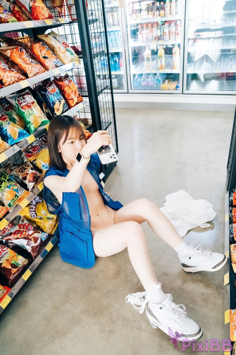 Loozy Yeri Pocket Girl Alba PixiBB.COM 079