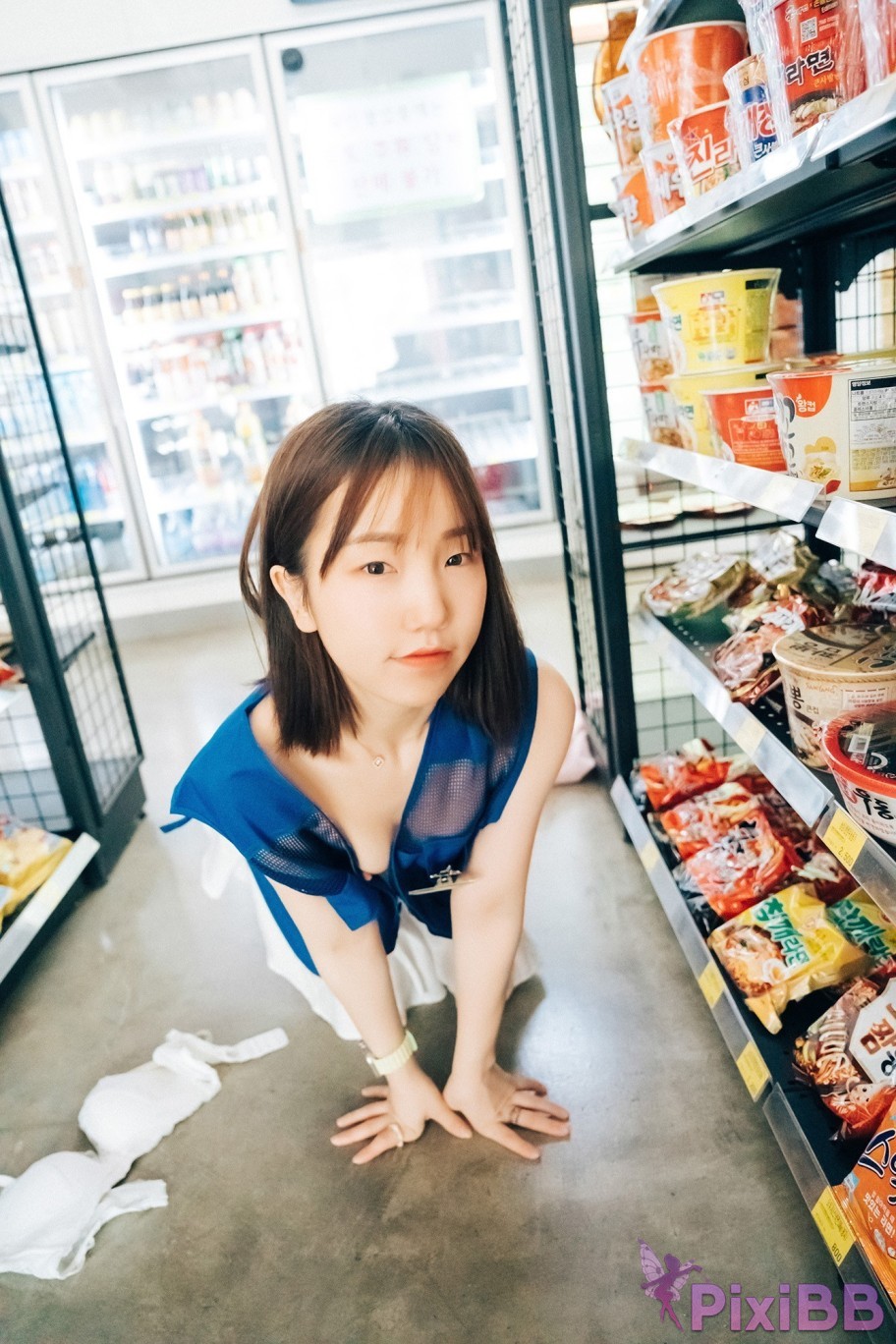 Loozy Yeri Pocket Girl Alba PixiBB.COM 097