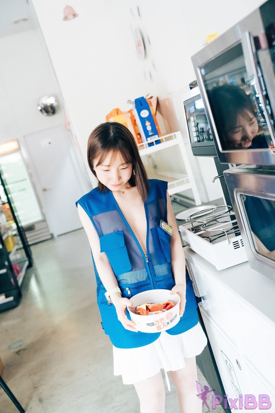 Loozy Yeri Pocket Girl Alba PixiBB.COM 114