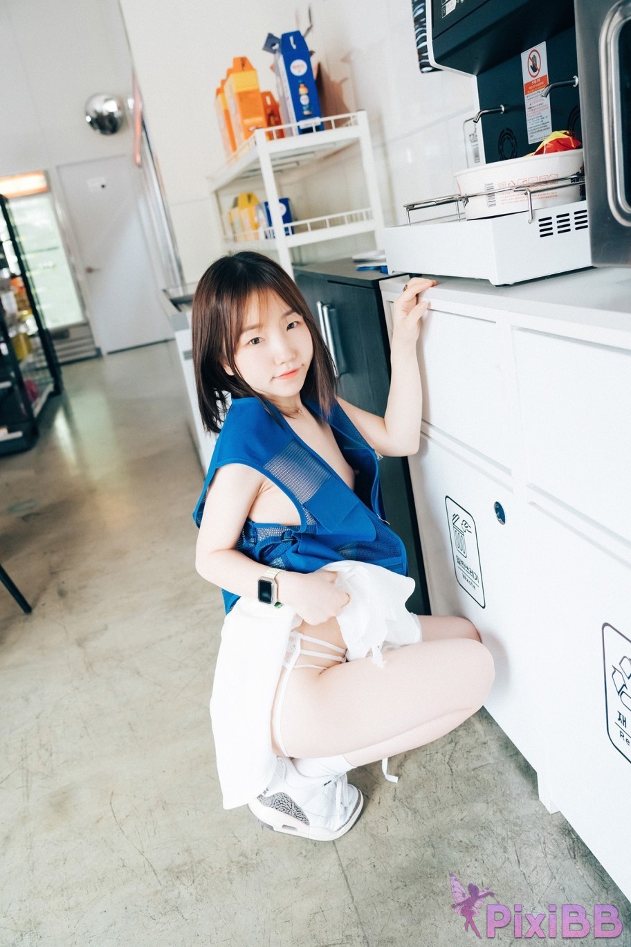 Loozy Yeri Pocket Girl Alba PixiBB.COM 115