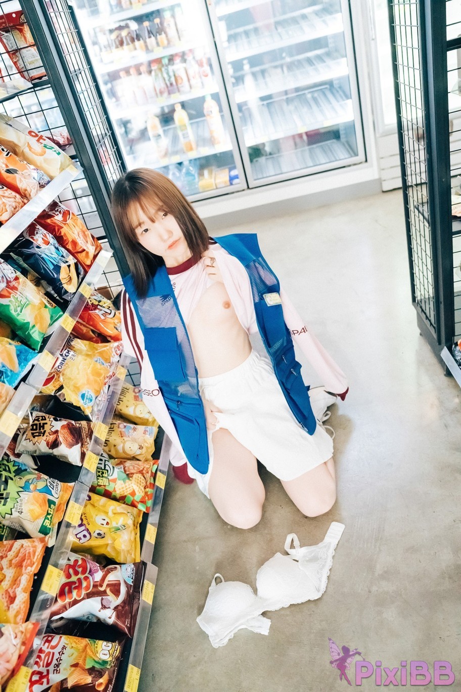 Loozy Yeri Pocket Girl Alba PixiBB.COM 139